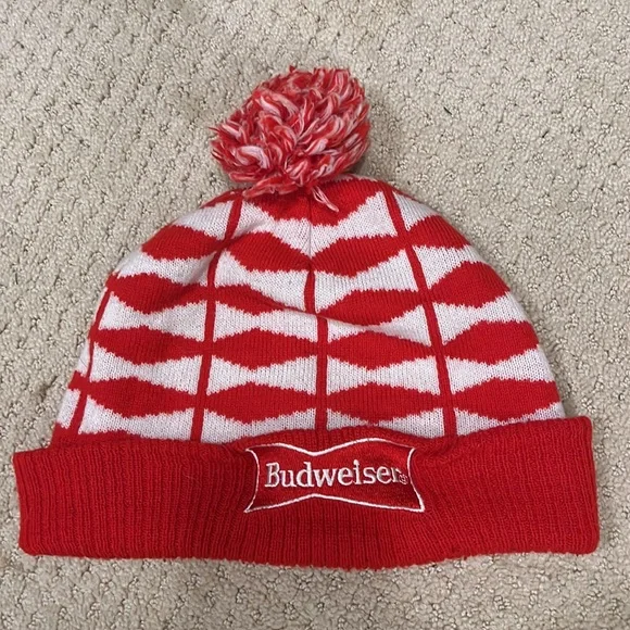 Authentic Budweiser toque - Picture 2 of 3